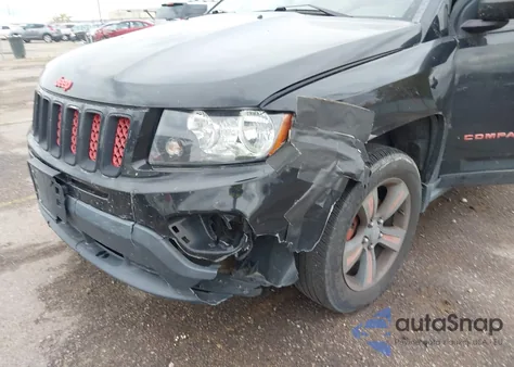 2015 Jeep Compass Sport z USA, uszkodzony, nr VIN 1C4NJDBB7FD153680